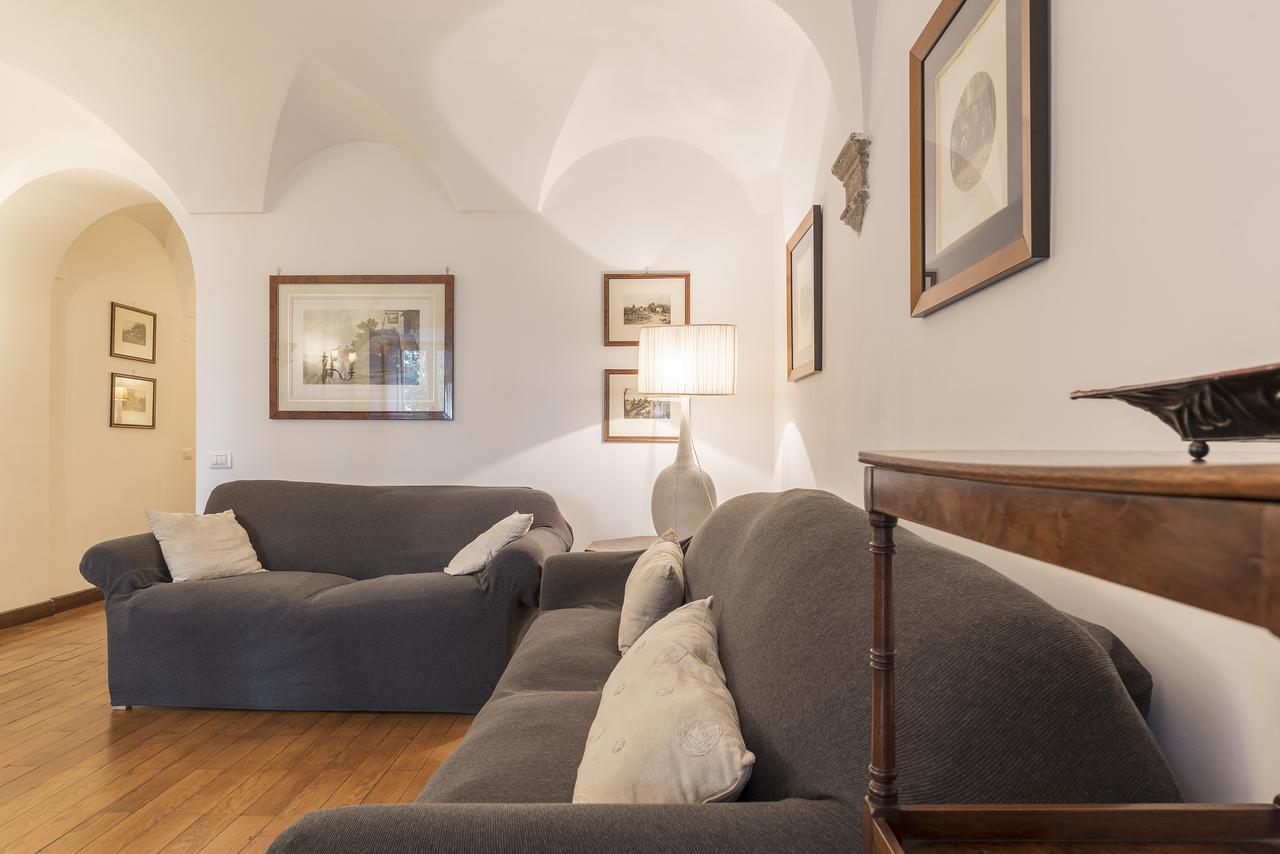Navona Art Apartment Рим Экстерьер фото